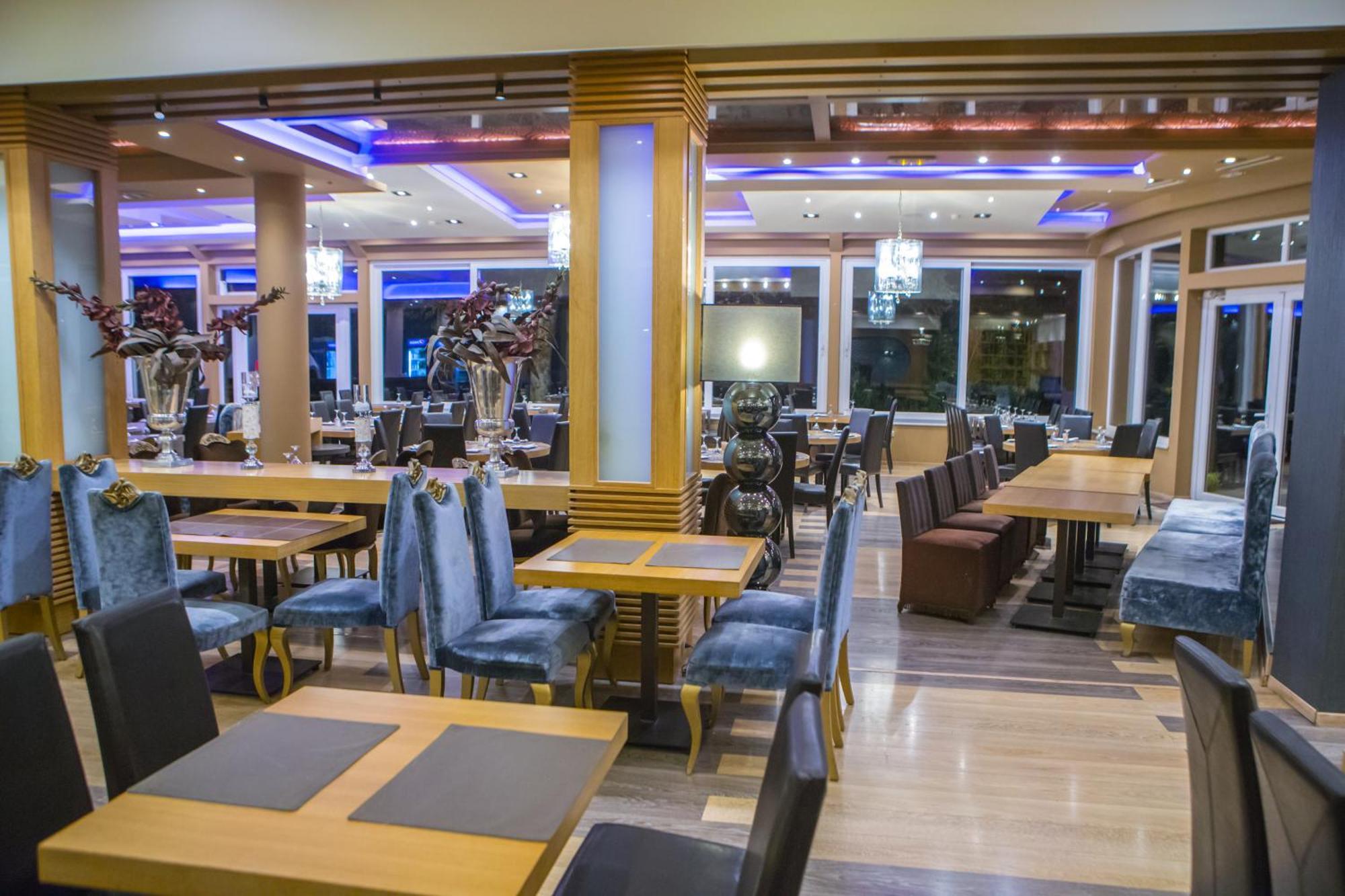 Pantelidis & Hotel 3*